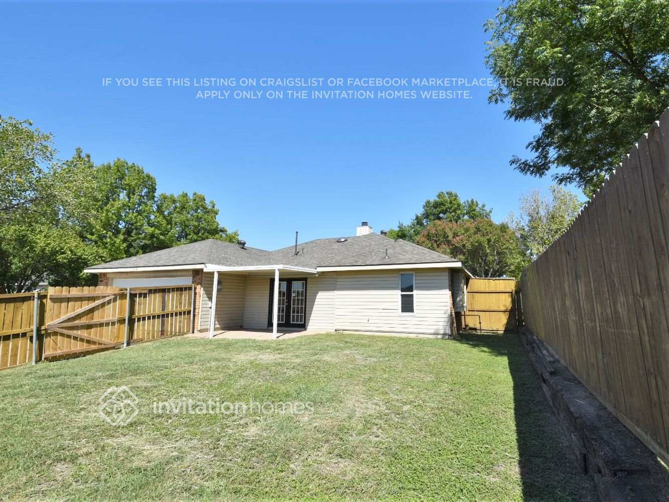 Building Photo - 1038 Fairview Ct