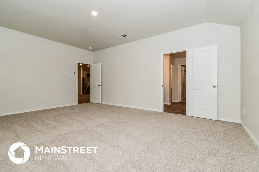 Building Photo - 3312 Buttonbush Dr