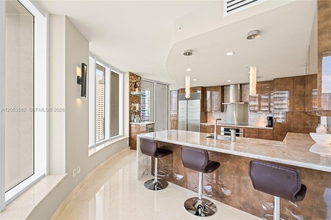 Building Photo - 901 Brickell Key Blvd