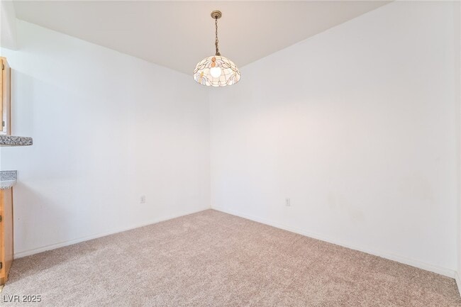 Building Photo - 8555 W Russell Rd