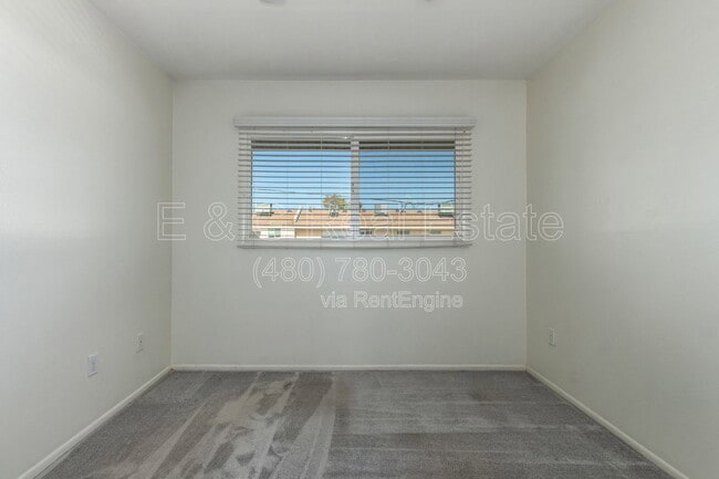 Building Photo - 4508 N 15th Ave