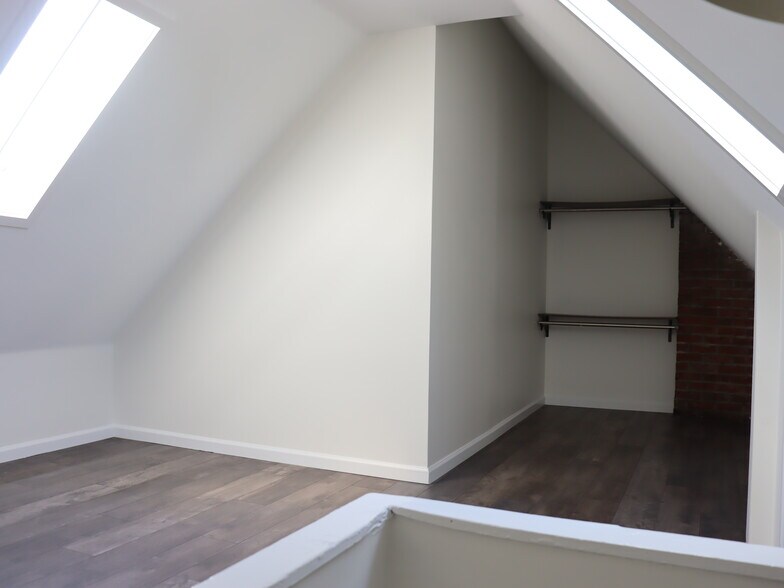 extra living space upstairs - 20 Olcott Ave