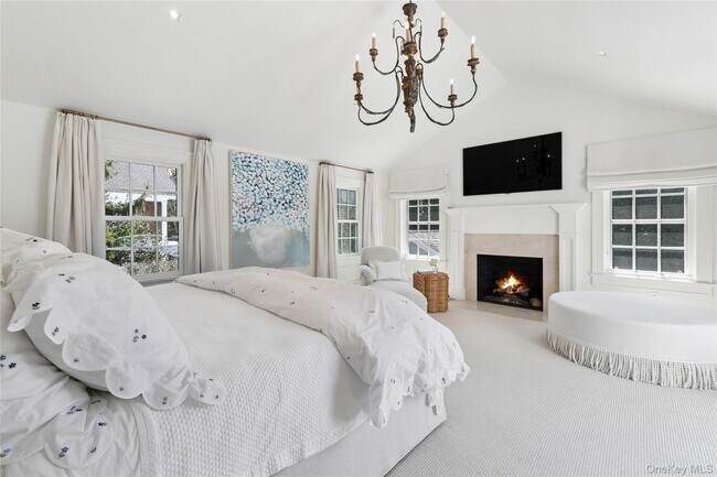 Building Photo - 60 Old Town Crossing