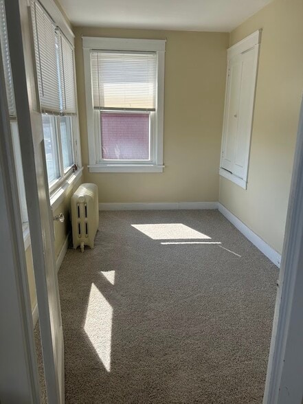 Office - 927 Jancey St