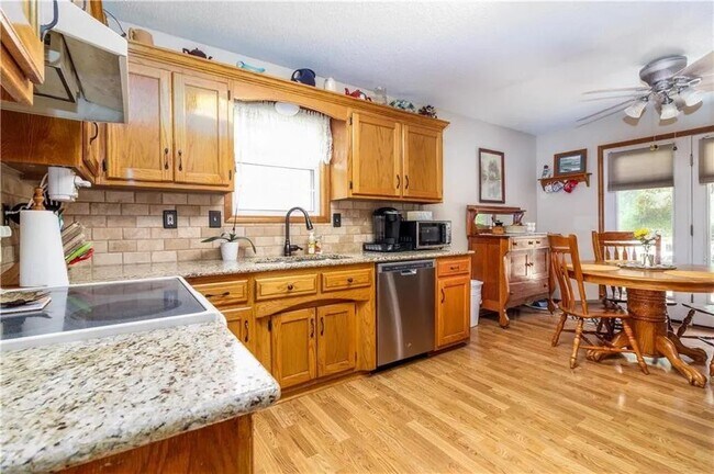 Building Photo - 1235 Cheatham Ct