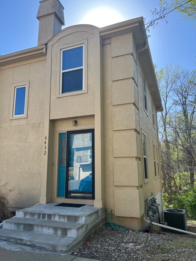 Building Photo - 6432 Pflumm Rd