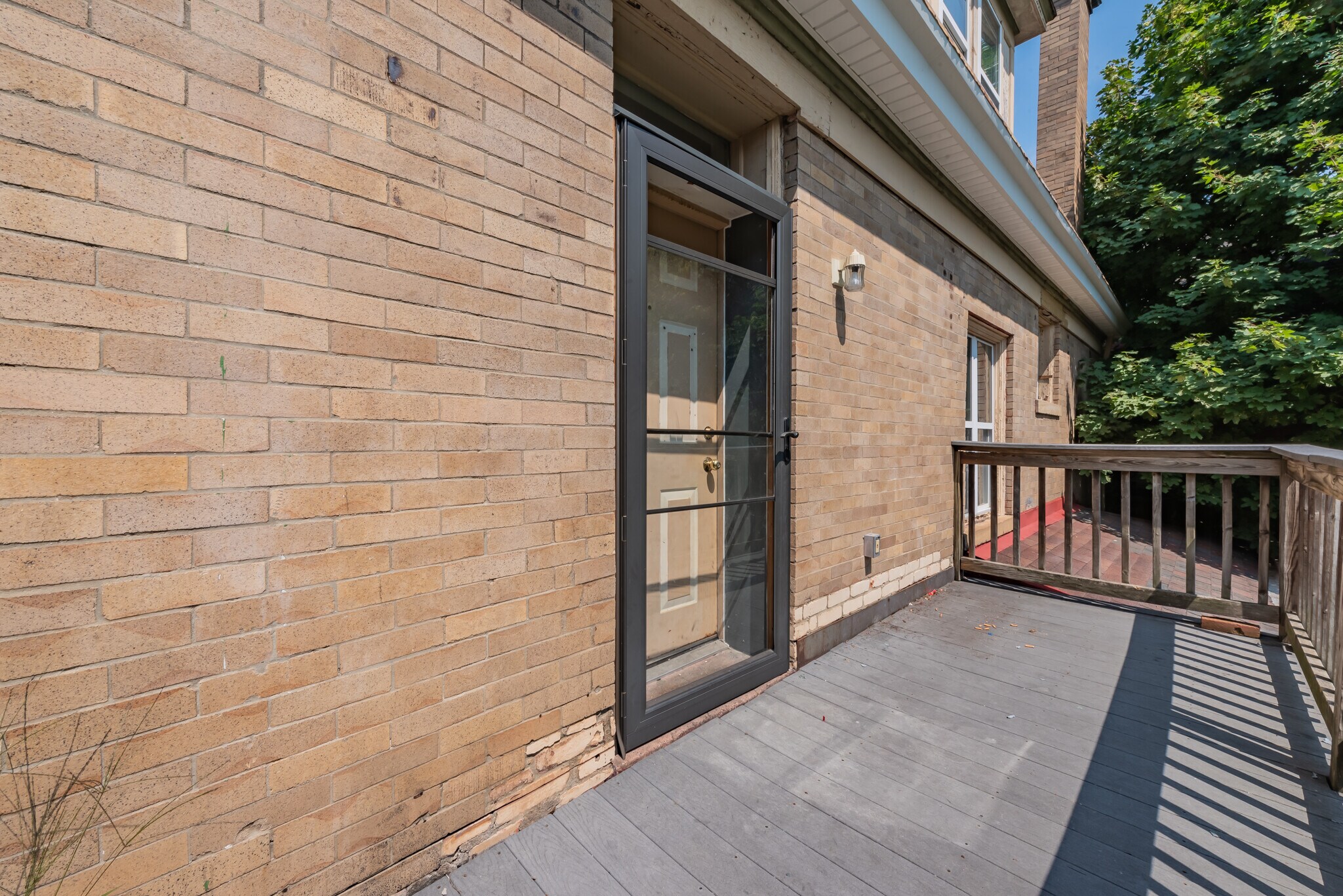 Building Photo - 5552 Black St