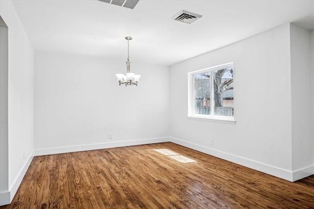 Building Photo - 4024 Diamond Loch W