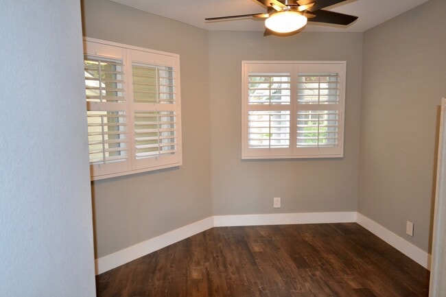 Building Photo - Bankers Hill – 2 BD, 2.5 BA! Two Assigned ...