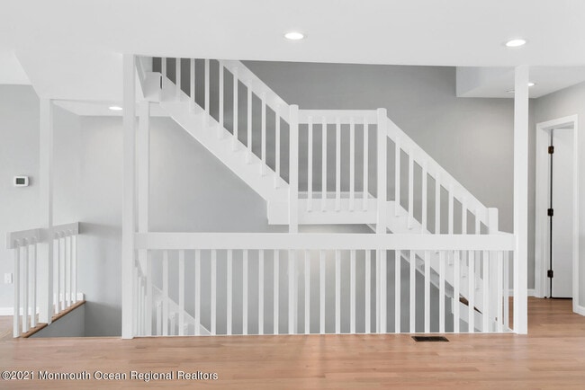 Building Photo - 1332 Ocean Ave