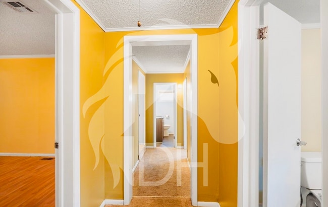 Building Photo - "Charming 3-Bedroom Oasis with 2 Full Baths in the Heart of Vinita!"