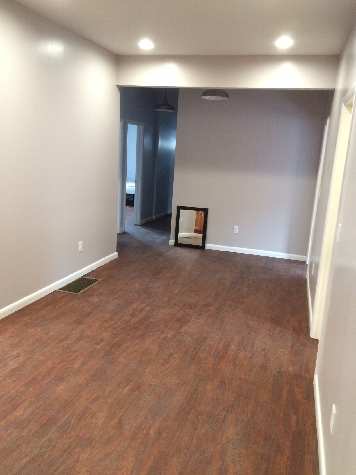 Building Photo - 41 Oak Street
