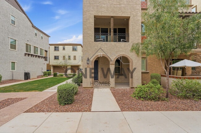 Building Photo - 1685 E Chelsea Ln