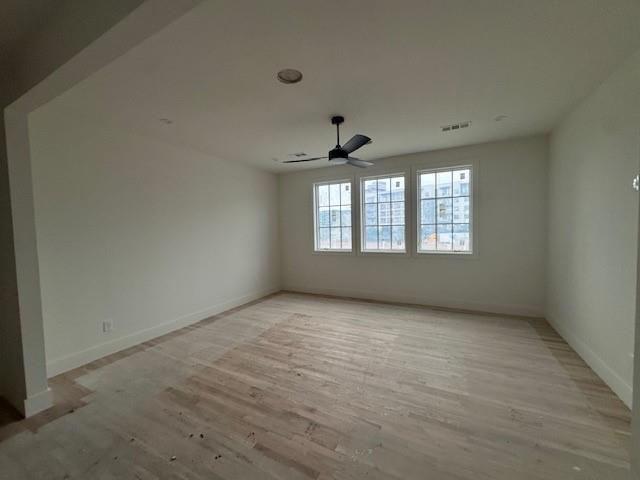 Building Photo - 5115 Vanderbilt Ave