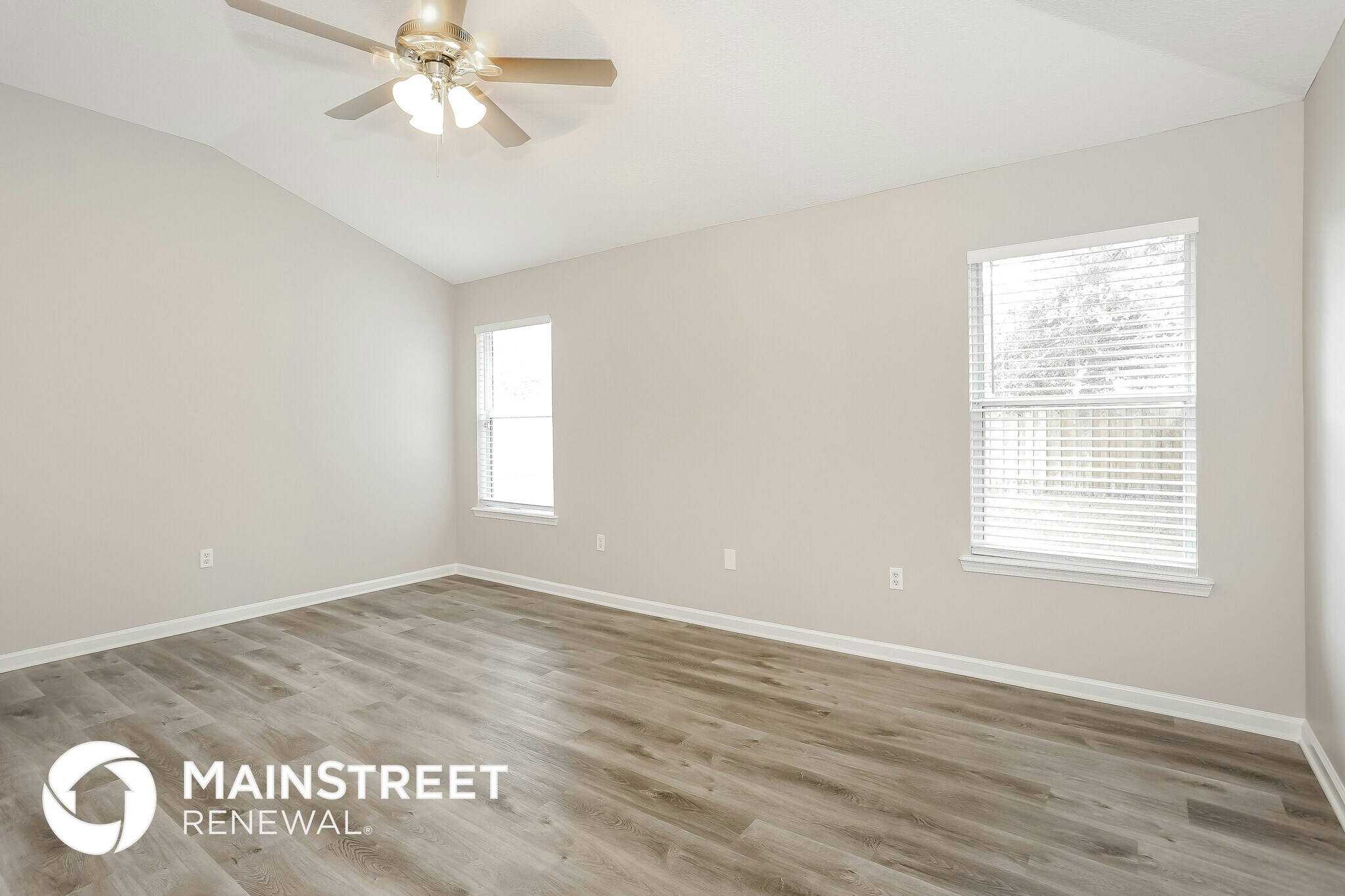 Building Photo - 845 Corsica Ln