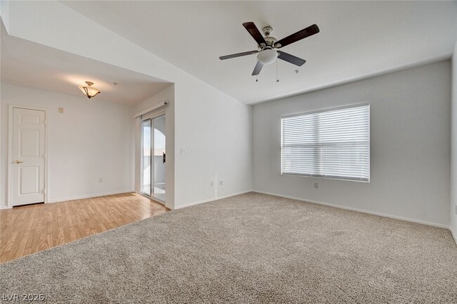 Building Photo - 6955 N Durango Dr