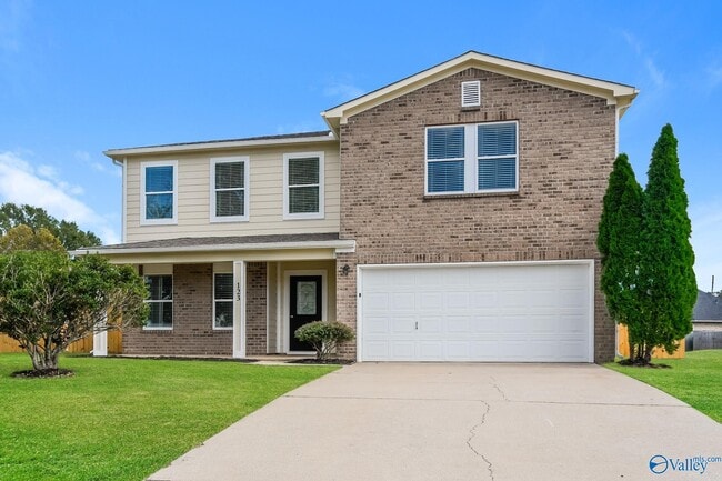 Primary Photo - 123 Fire Fly Ln