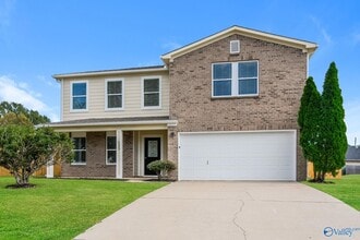 Building Photo - 123 Fire Fly Ln