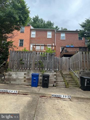 Building Photo - 2035 S Glebe Rd