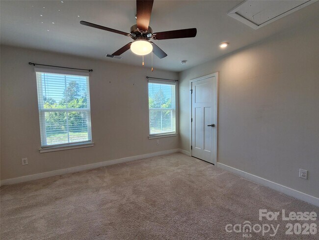 Building Photo - 10412 Dalton Woods Ct NW