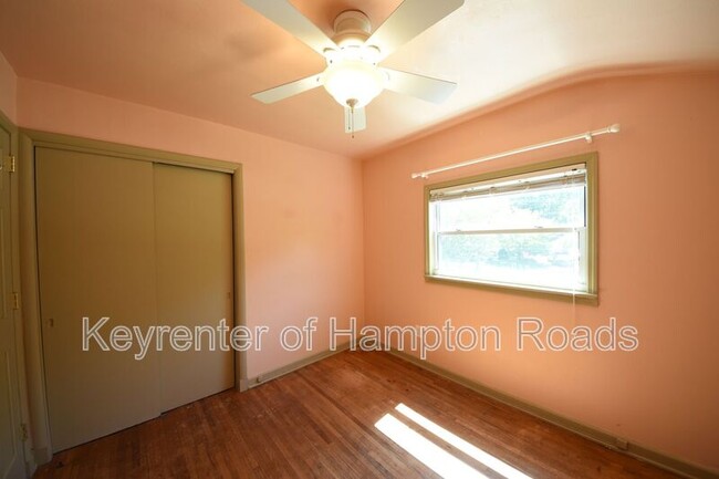 Building Photo - 8356 Cape View Ct