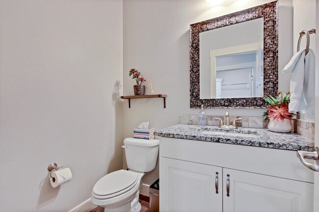 Building Photo - 3364 W 2490 S