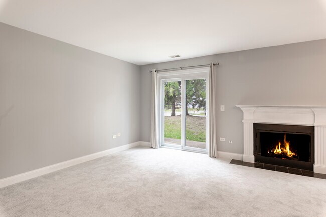 Building Photo - 43 Foxcroft Rd