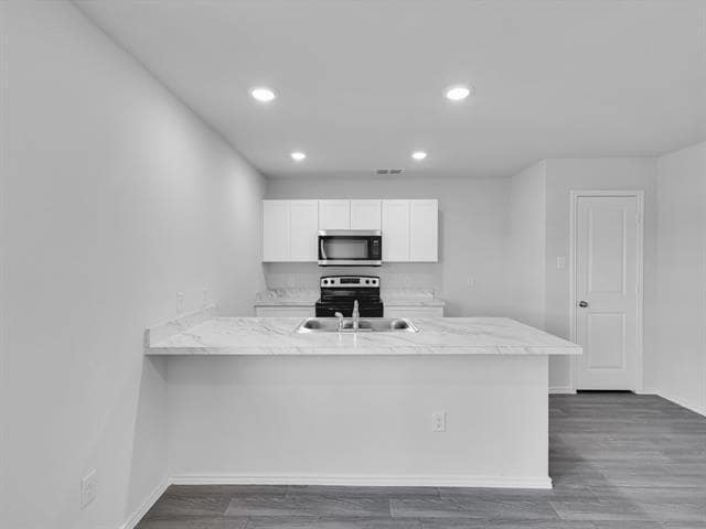 Building Photo - 144 Brooke Dr