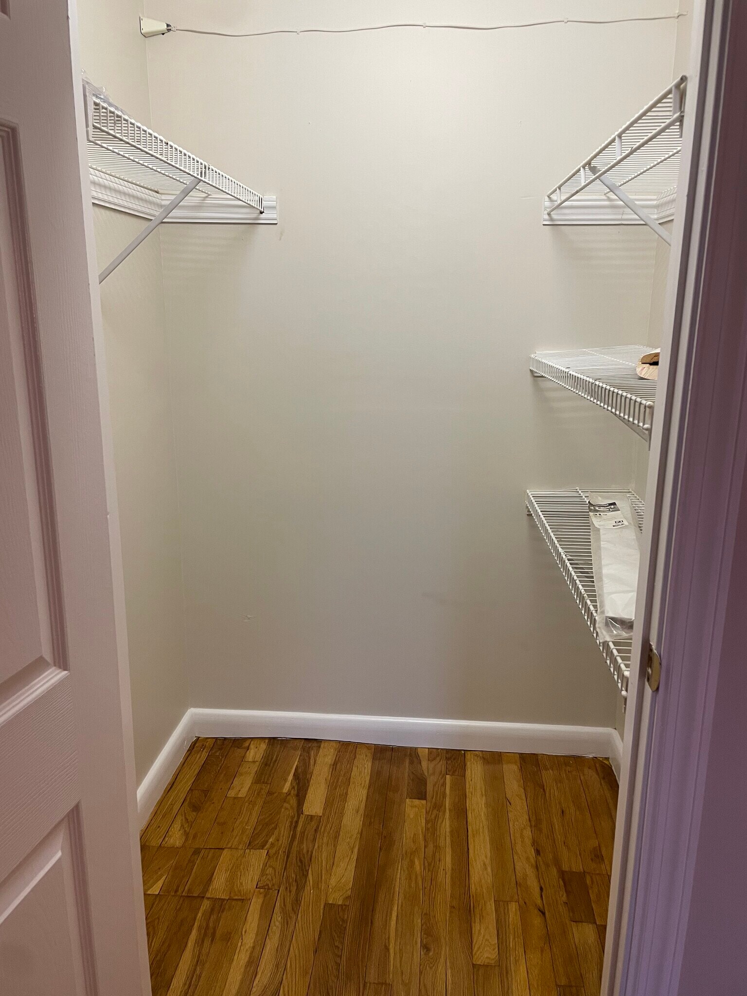 Building Photo - 38 Madison St