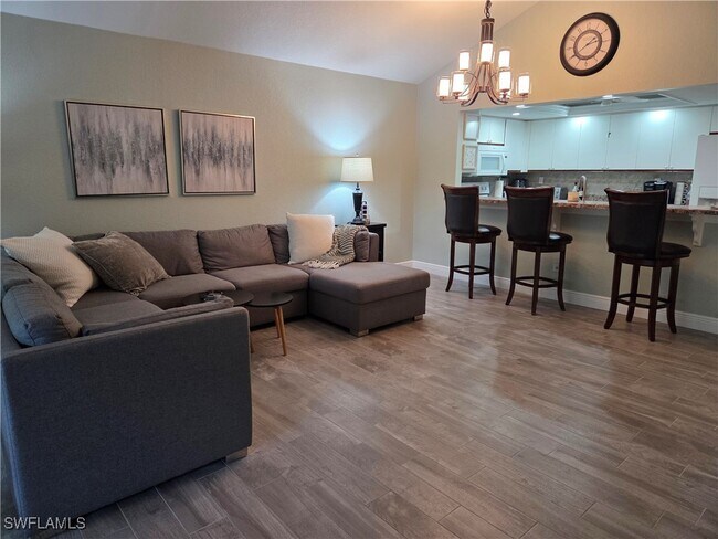 Primary Photo - 22161 Tallwood Ct