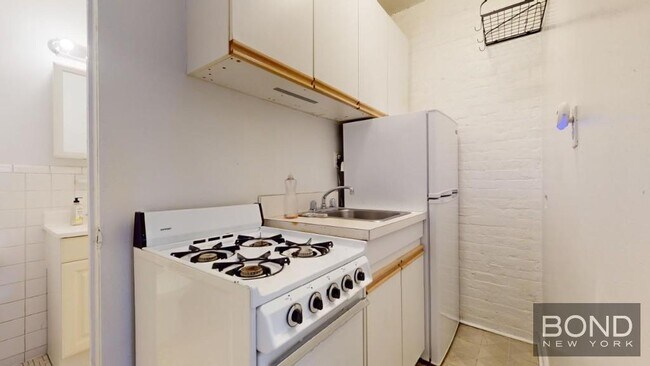 Floorplan - 219 East 76th Street