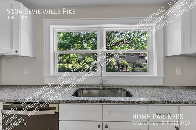 Building Photo - Rent to Own Renovated Home with $11,000 Do...
