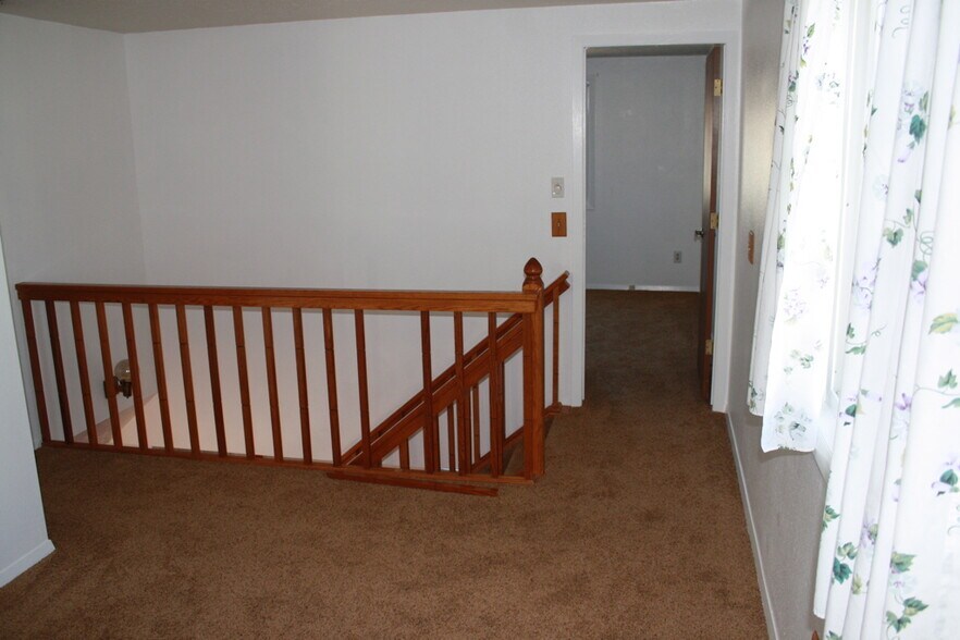 Loft area - 3524 English Court