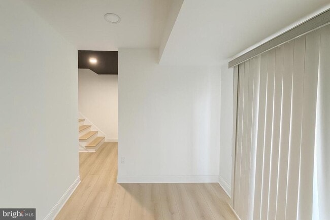 Building Photo - 10811 Violet Ct