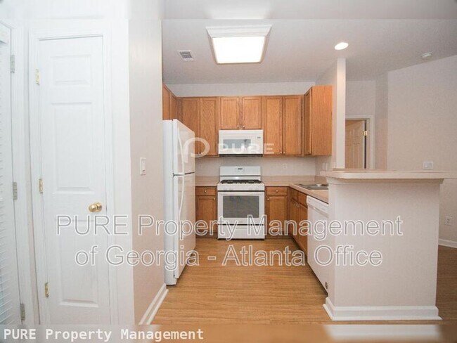 Building Photo - 1616 Donovan's Ridge