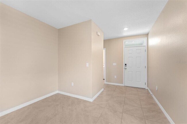 Building Photo - 17058 Oval Rum Dr