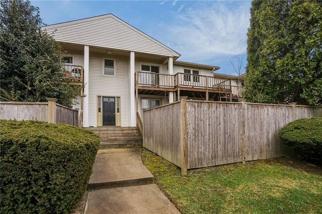 Building Photo - 70 Carroll Ave