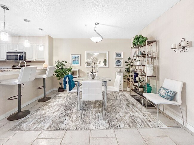 Building Photo - Modern Condo Living by Mirror Lake – Downtown St. Pete! 2bed | 2bath