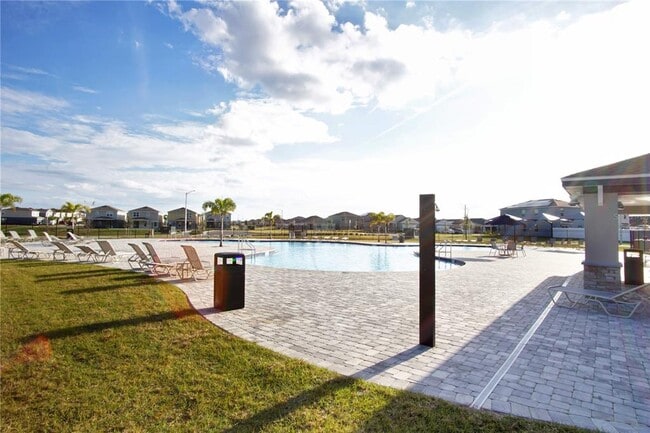 Building Photo - 1419 Eucalyptus Wy