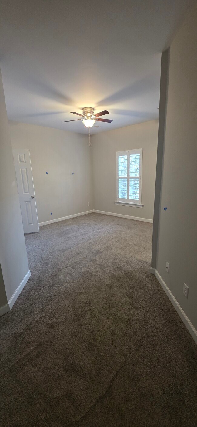 Building Photo - 1007 W Marymont Ln