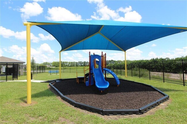 Building Photo - 263 Hayley St