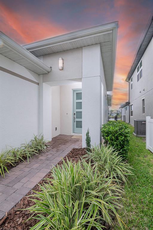 Building Photo - 7508 Wing Span Wy