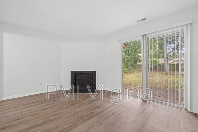 Building Photo - 3772 Pepperwood Ct