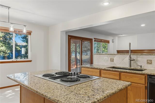 Building Photo - 5123 Red Oak Way