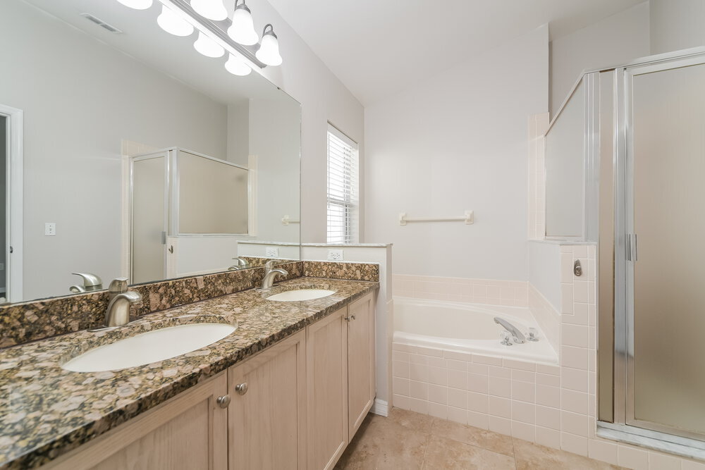 Building Photo - 4307 Bayside Dr