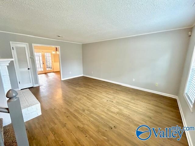 Building Photo - 119 Cresent Circle