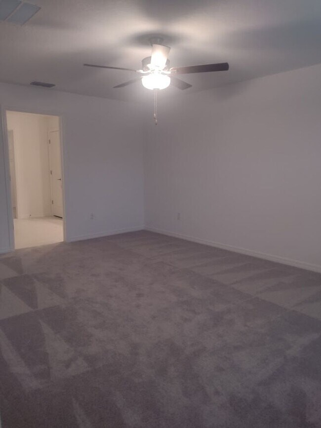 Building Photo - Bartow Rental Home!