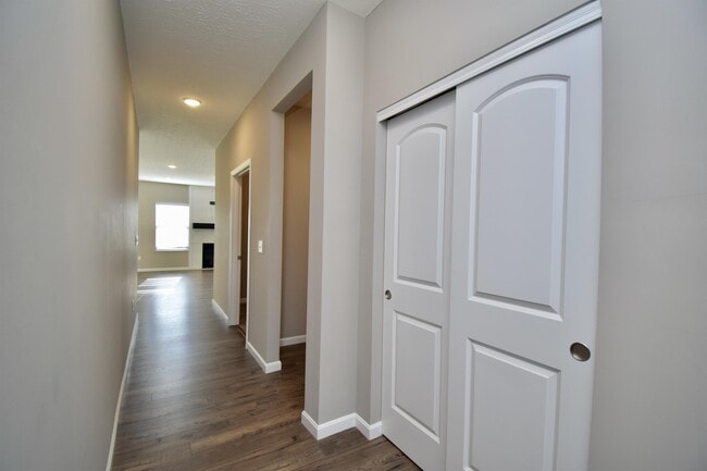 Building Photo - 1601 Ashbury Ct