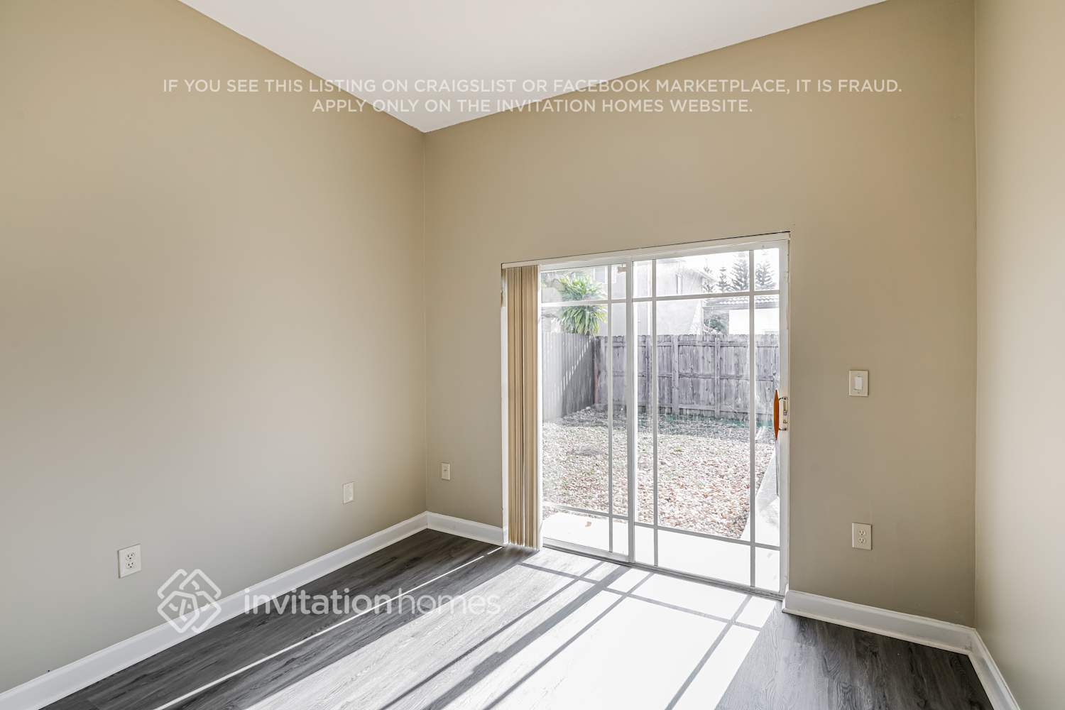 Building Photo - 14146 SW 160th Ct