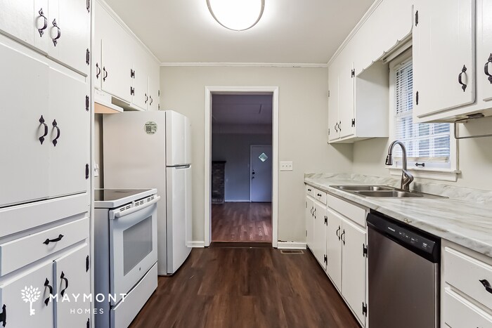Building Photo - 14347 Ashborough Dr